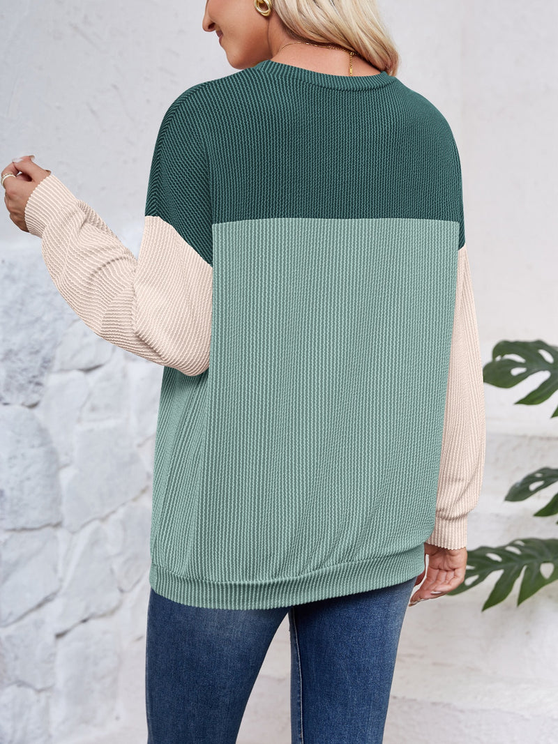 Lovelet Color Block Round Neck Long Sleeve Sweatshirt