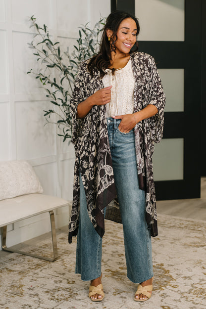 Bella Vida Open Front Floral Print Kimono