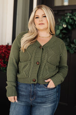 Climbing Vine Cable Knit Cardigan in Green-Large
