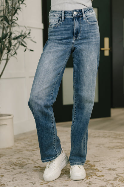 Holly Mid Rise Judy Blue Jeans
