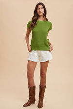 Annie Wear Round Neck Short Sleeve Sweater