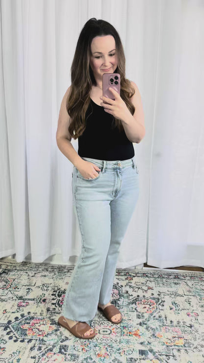 Martha Mid Rise Kick Flare w Raw Hem